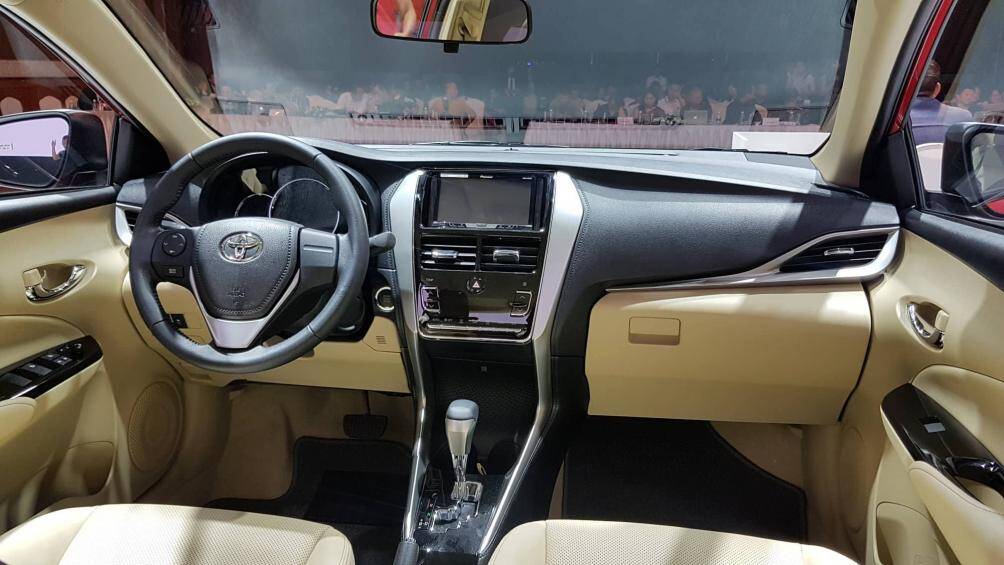 Trong tháng 5/2020, Toyota Vios thu hẹp khoảng cách về giá với Hyundai Accent bằng việc giảm từ 20 – 25 triệu đồng tùy từng phiên bản. Trong tháng 5/2020, Toyota Vios thu hẹp khoảng cách về giá với Hyundai Accent bằng việc giảm từ 20 – 25 triệu đồng tùy từng phiên bản.