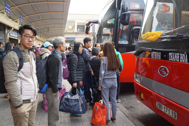 Hà Nội công bố đường dây nóng tiếp nhận vi phạm vận tải dịp Tết Hà Nội công bố đường dây nóng tiếp nhận vi phạm vận tải dịp Tết